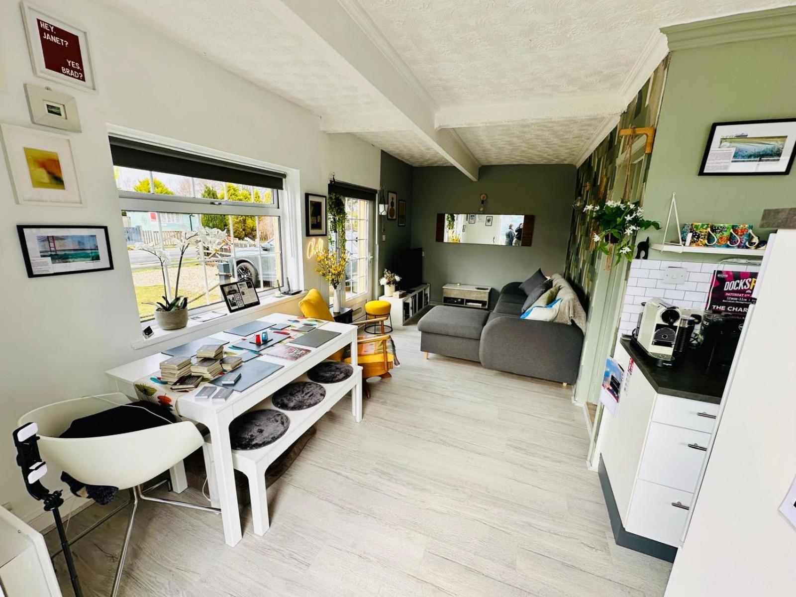 The Chalet By Hip Haus Humberston Ngoại thất bức ảnh